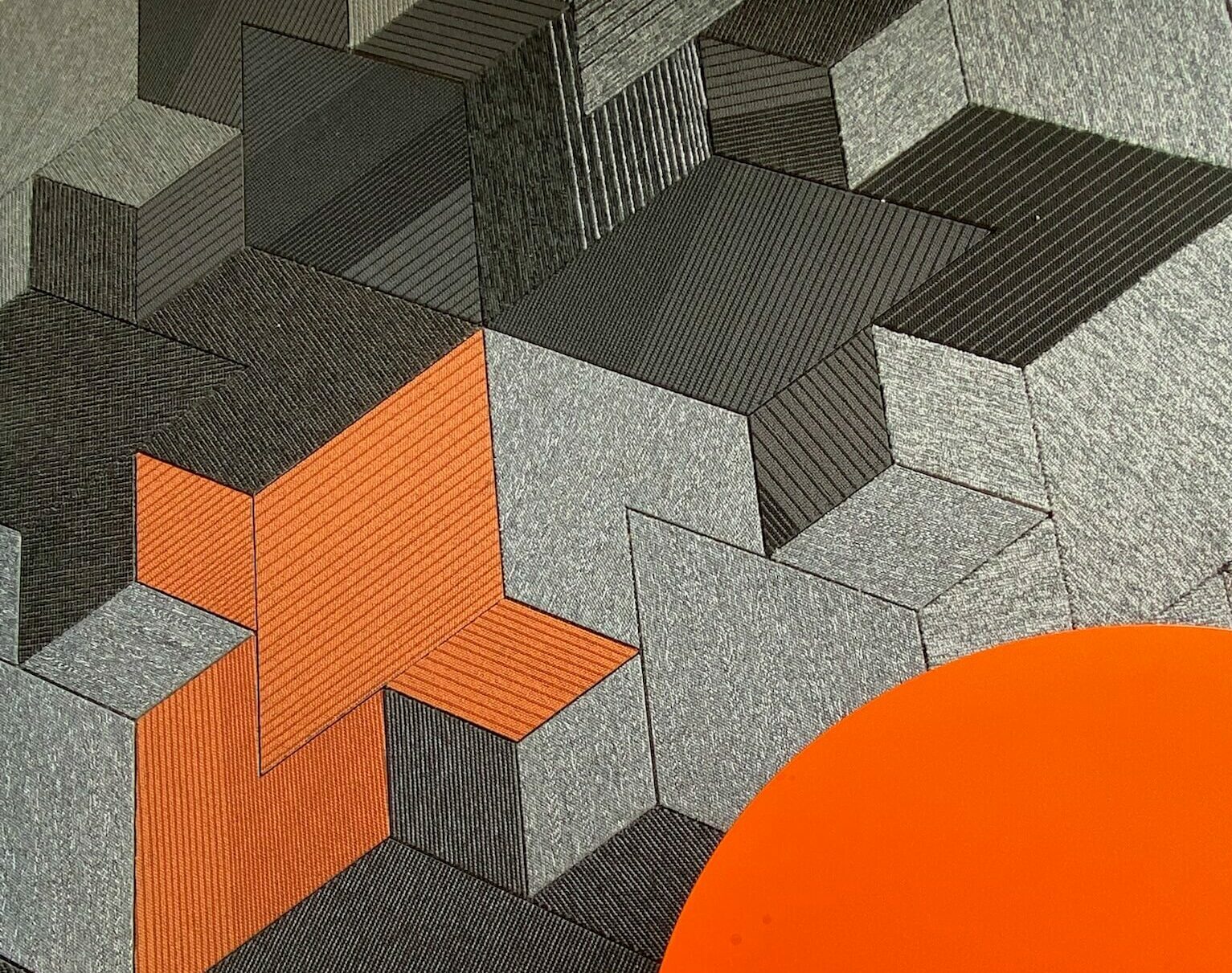 Modulaire vloeroplossing van Studio Wae in de kleuren grijs/ antraciet en fel orange